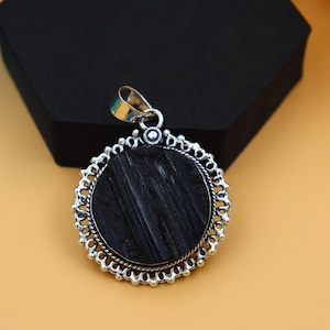 Round Shape Raw black tourmaline pendant\Black tourmaline pendant necklace\Pendant for women\Unique gifts\Pendant necklace/ Big Size pendant
