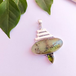 Natural Chrysoprase Pendant\Chrysoprase With Peridot Pendant Necklace\Unique Design Necklace\ Antique Pendant\ Vintage Designer pendant