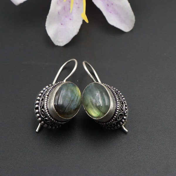 Natural Fiery Labradorite Earrings\Natural Labradorite Gemstone earrings\Labradorite Statement Earrings\Silver Plated Earrings