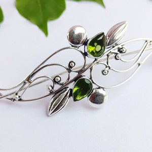 Prachtige groene peridot prachtige handgemaakte sterlingzilver vergulde haarspeld haarspeld Keltische Viking knoop haarspeld voor vrouwen, haarsieraden, cadeau