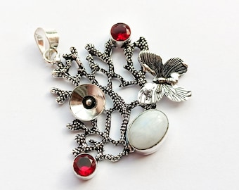 Artístico Vintage Natural Rainbow Moonstone y colgante de granate, colgante para regalo