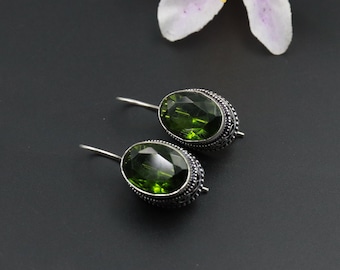 Vintage designer Peridot Earrings\Peridot Unique Earrings\Gift for Love\Women&#39;s Earrings\Handmade Jewelry\Vintage Jewelry