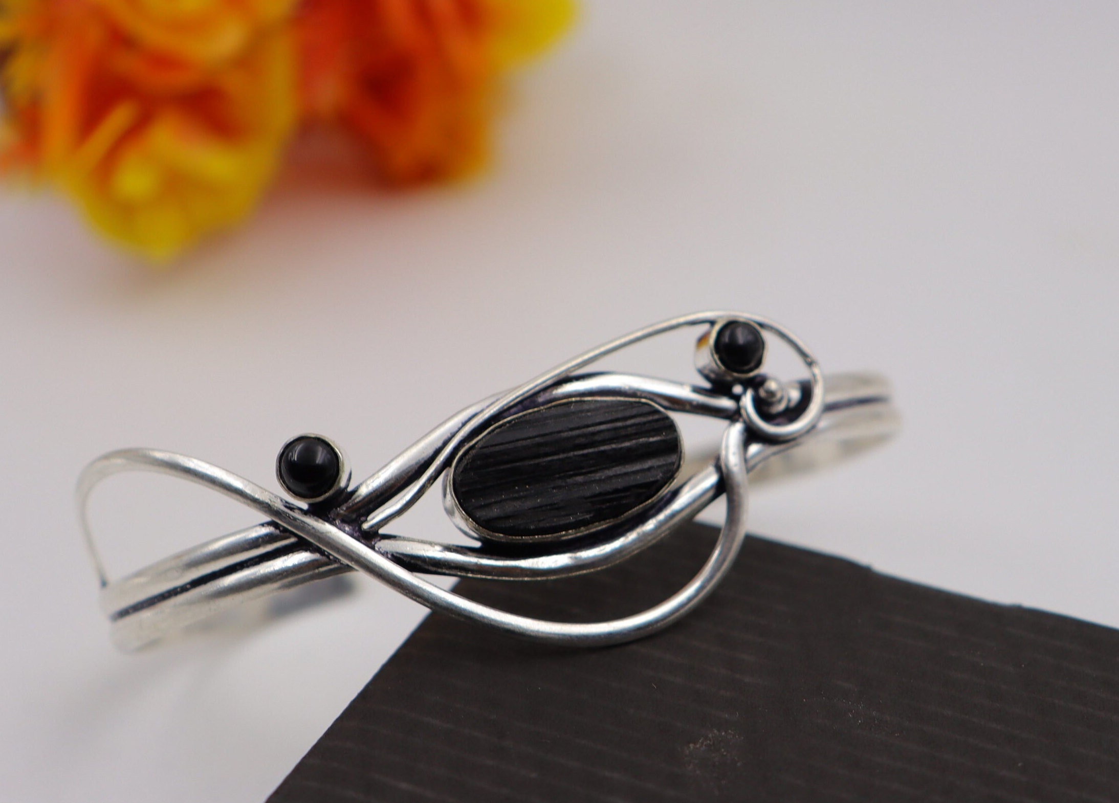ブレスレット WILLIE and DUFFY Round Onyx Bangle Silver 925 Handmade W & D