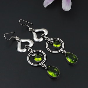 Boucles d&#39;oreilles pendantes péridot\Boucles d&#39;oreilles pendantes\Superbes boucles d&#39;oreilles plaquées argent\Boucles d&#39;oreilles pour elle