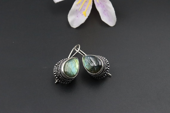 Natural Fiery Labradorite Earrings\Natural Labradorite Gemstone earrings\Labradorite Statement Earrings\Silver Plated Earrings