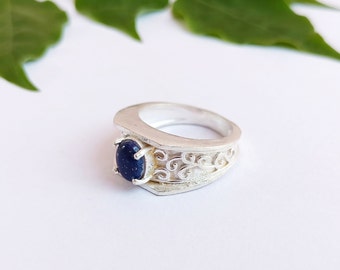 Natural lapis Lazuli Ring\ Women Statement Ring\ Blue lapis lazuli Ring\ Stackable ring\ Antique Lapis Ring