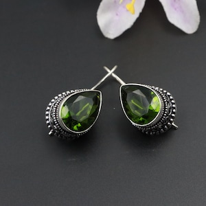 Vintage designer Peridot Earrings\Peridot Unique Earrings\Gift for Love\Women's Earrings\Handmade Jewelry\Vintage Jewelry