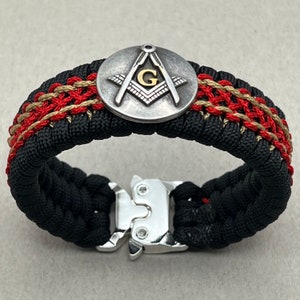 Men's Freemason Masonic Bracelet – Stainless Steel & Carbon Fiber Bangle With CZ, 8.5 Inch