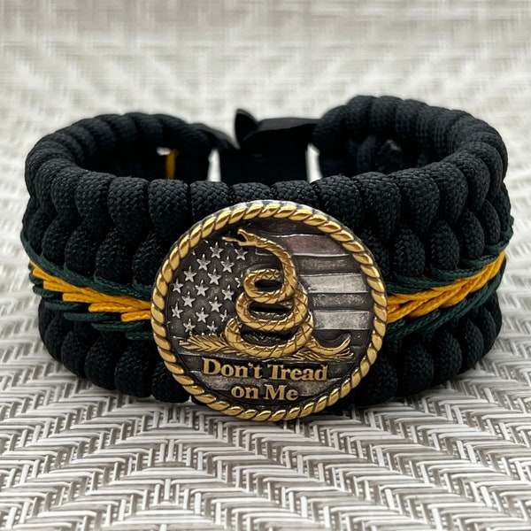 Don’t Tread On Me, paracord bracelet, gift for Patriot, gift for American, liberty bracelet, conservative gift, gift for libertarian,