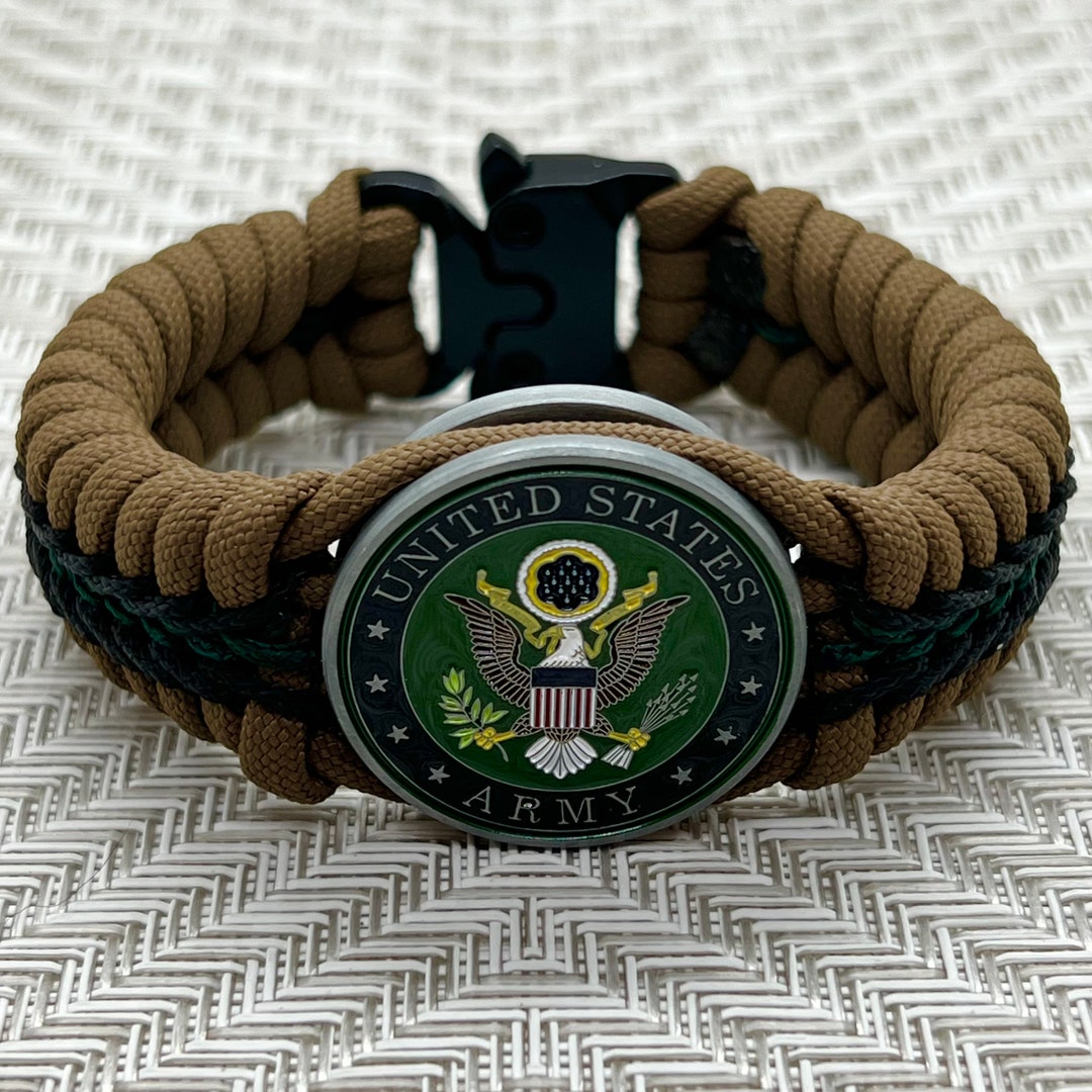 US Army Mens Paracord Bracelet, Military Gifts for Veterans and Soldiers, Army Mom Dad Spouse