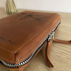 Personalized engraved Bible cover, cusom brown leather Bible case, handmade zipper Bible cover, Bible accessories for a Christian