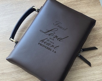 Custom zipper cover for Bible, engraved black leather cover, Bible accessories, personalized Bible, special gift idea, baptism gift
