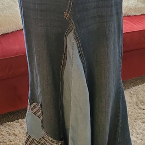 BOHO Denim Maxi Skirt w/patchwork flower pot Size 7/8