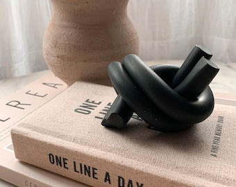 Black knot home decor paperweight