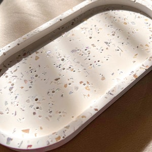 Jesmonite with mother of Pearl decorative trinket tray image 2