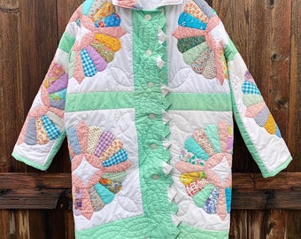 Dresden Plate Vintage Quilt Long Chore Coat — Mint Green & White Rainbow Feedsack Long Sleeve Button Down Collared Duster