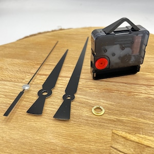 Silent Quartz Clock Movement Mechanism, Clock Motor Movement, Clock Kit, Replacement Part, Quiet, Durable, High Torque 0.55Inch Shaft Black