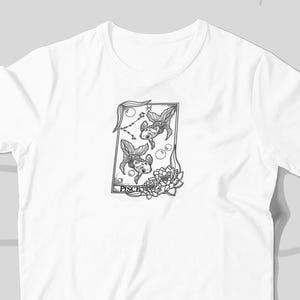 Camiseta con diseño de pez dorado: camiseta minimalista con gráfico de Haft, diseño de bordado, camiseta unisex inspirada en la naturaleza, regalo único para amantes del arte, bordado