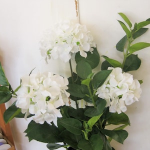 Hydrangea Elina: white decorative flower in a pot, hydrangea, artificial, cream-white, spring, summer, easy-care, gift, table decoration, home decor