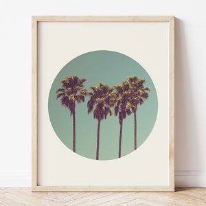 estampado de palmeras, arte de pared tropical, póster rosa rubor, póster de Hawái, estampados de moda, estampado de California, carteles estéticos, arte de pared etsy pick