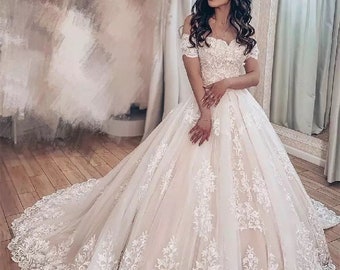 Wedding Dress ALIKA A-Line Off the Shoulder Charming Sweetheart Neck Vintage Bridal Gown lace-up or zipper