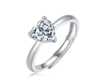 Luxury Moissanite Diamond Harmony Ring