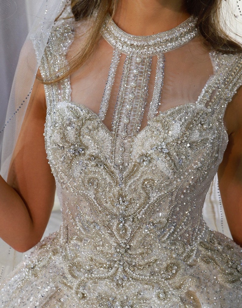 LUXURY Wedding Dress AMANDA  Dubai wedding dress 2022 with image 6