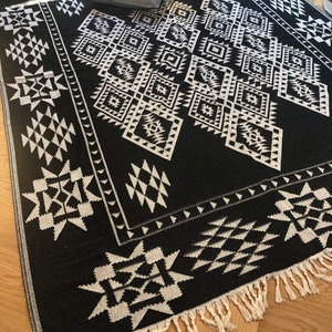 Wohn Decke JADE Plaid Tagesdecke schwarz nature Ethno Style Boho mit Fransen