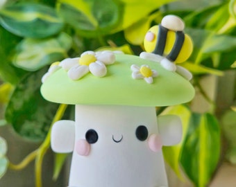 Bumblebee Daisy Mushroom, Spring Toadstool Keychain, Charm, Figurine, Desk Buddy, Plant Pot Pal, Pastel Cute Clay Gift, Kawaii Accessory