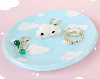 Handmade Cloud Trinket Dish – Polymer Clay Ring Tray, Jewellery Holder, Cute Desk Decor