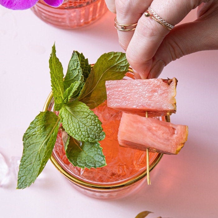 Pinkglow™ Pink Pineapple - Etsy Canada
