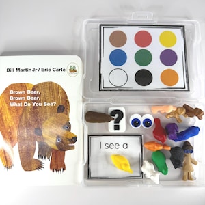 Say & Play Story Kit – Brown Bear, Brown Bear What Do You See – Story Mini Objects for Speech Therapy, Book Props