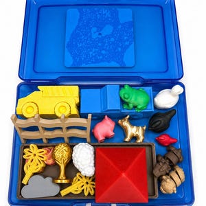 Little Blue Truck Story Kit with Mini Objects - Speech Therapy Preschool Story Set image 5