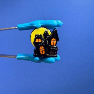 Mini Haunted Castle Trinket - Haunted House Halloween Mini Objects Speech Therapy