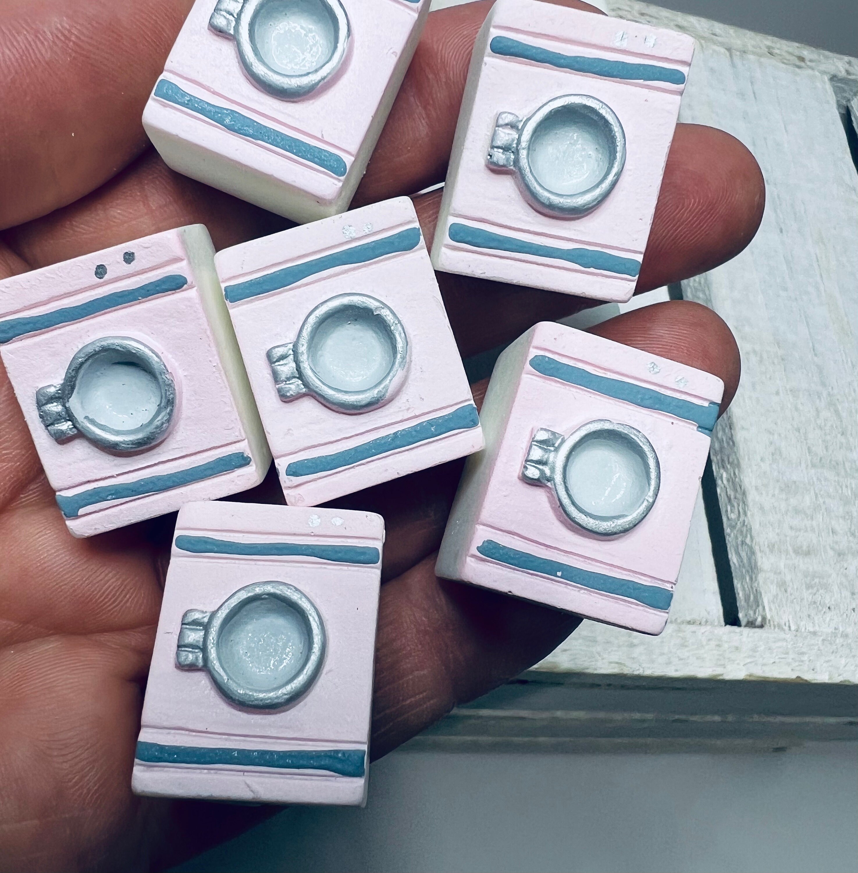 Mini Lavatrice Giocattolo Per Casa Delle Bambole - Realistica In Plastica - Accessorio Miniatura 5,5x3,5x3cm