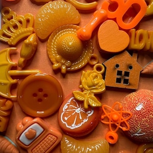 ORANGE Farbe Sortieren von Schmuckstücken nach Farbe mit Karte Sortieren von Mini-Objekten