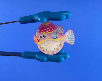 Miniaturowy gadżet w kształcie ryby rozdymkowatej – miniprzedmioty z motywem oceanicznym, terapia mowy