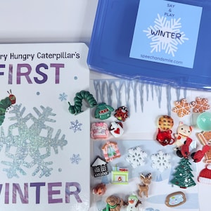 Głodna Gąsienica Zimowe przedmioty do opowieści – ZAWIERA KSIĄŻKĘ | Miniatury do mówienia i zabawy | Mini zestaw do terapii mowy