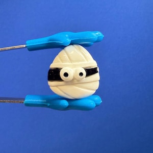 Mini Mummy Trinket - Spooky Mummy with Eyes Halloween Mini Objects Speech Therapy