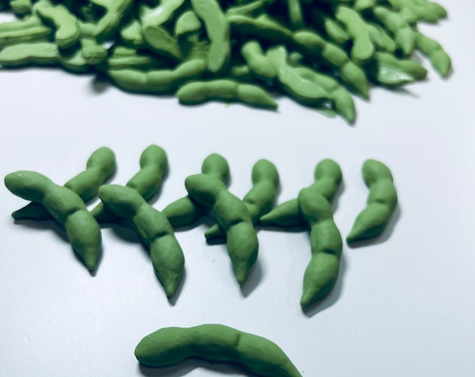 Green Bean Trinket-Mini Objects-Speech Trinkets-Veggie Theme Objects-Resin Green Bean-Resin Snap Pea-Minis for Speech Therapy