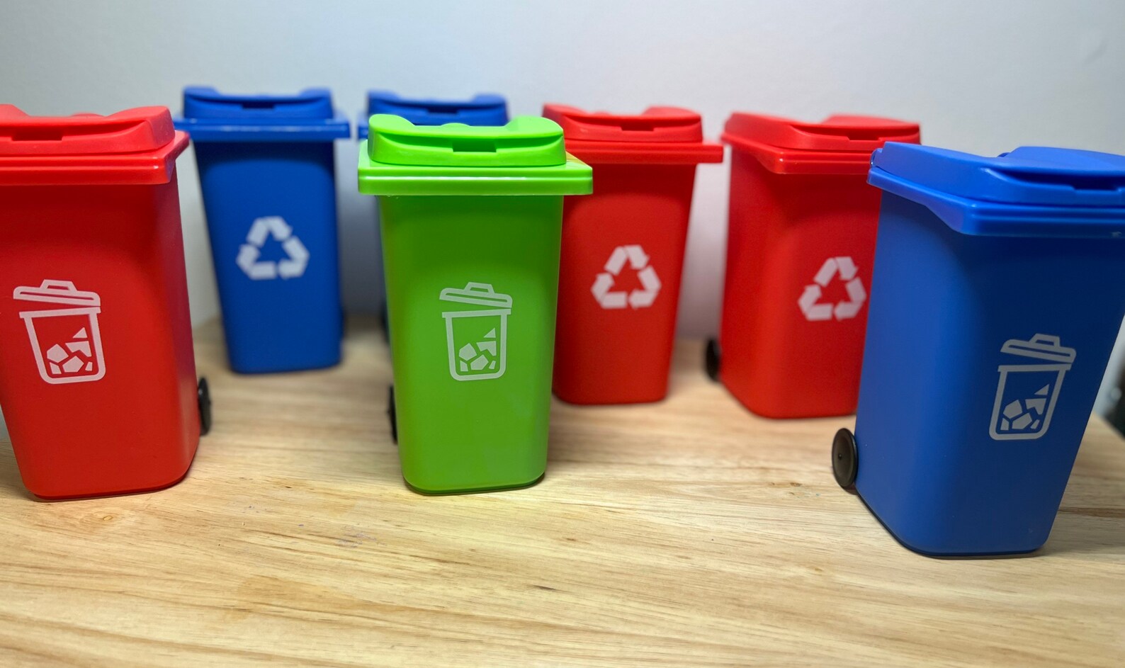 Mini Recycle Binmini Trash Can Pencil Holdermini Object Etsy