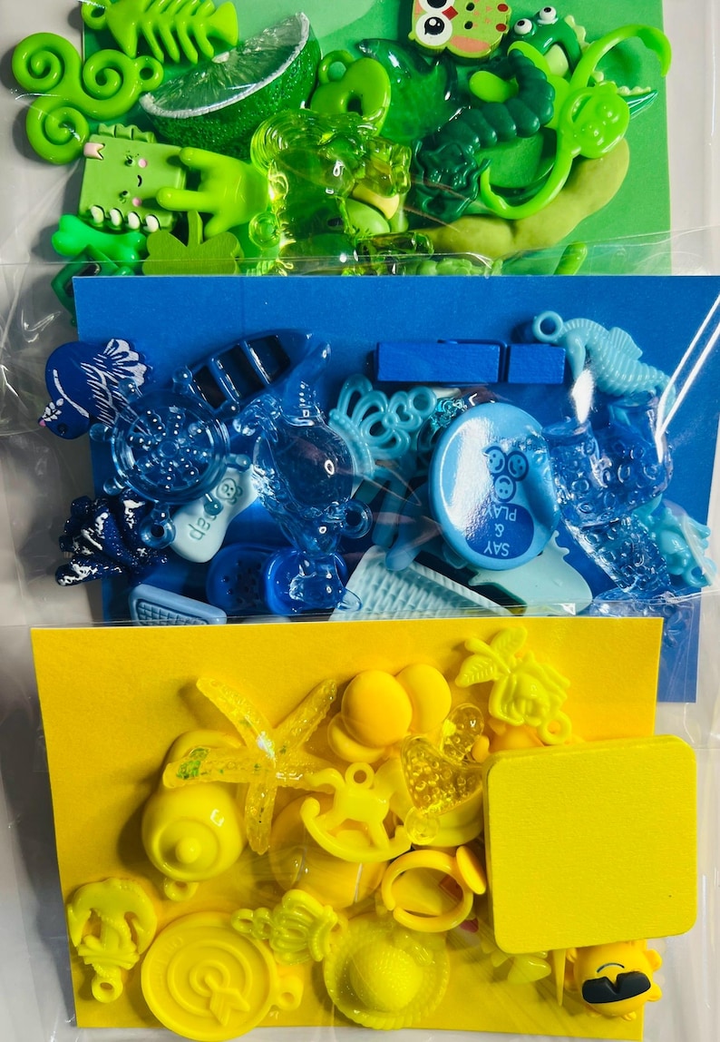 Trinkets for Color Sorting - Pick Your Color - Mini Objects Speech ...