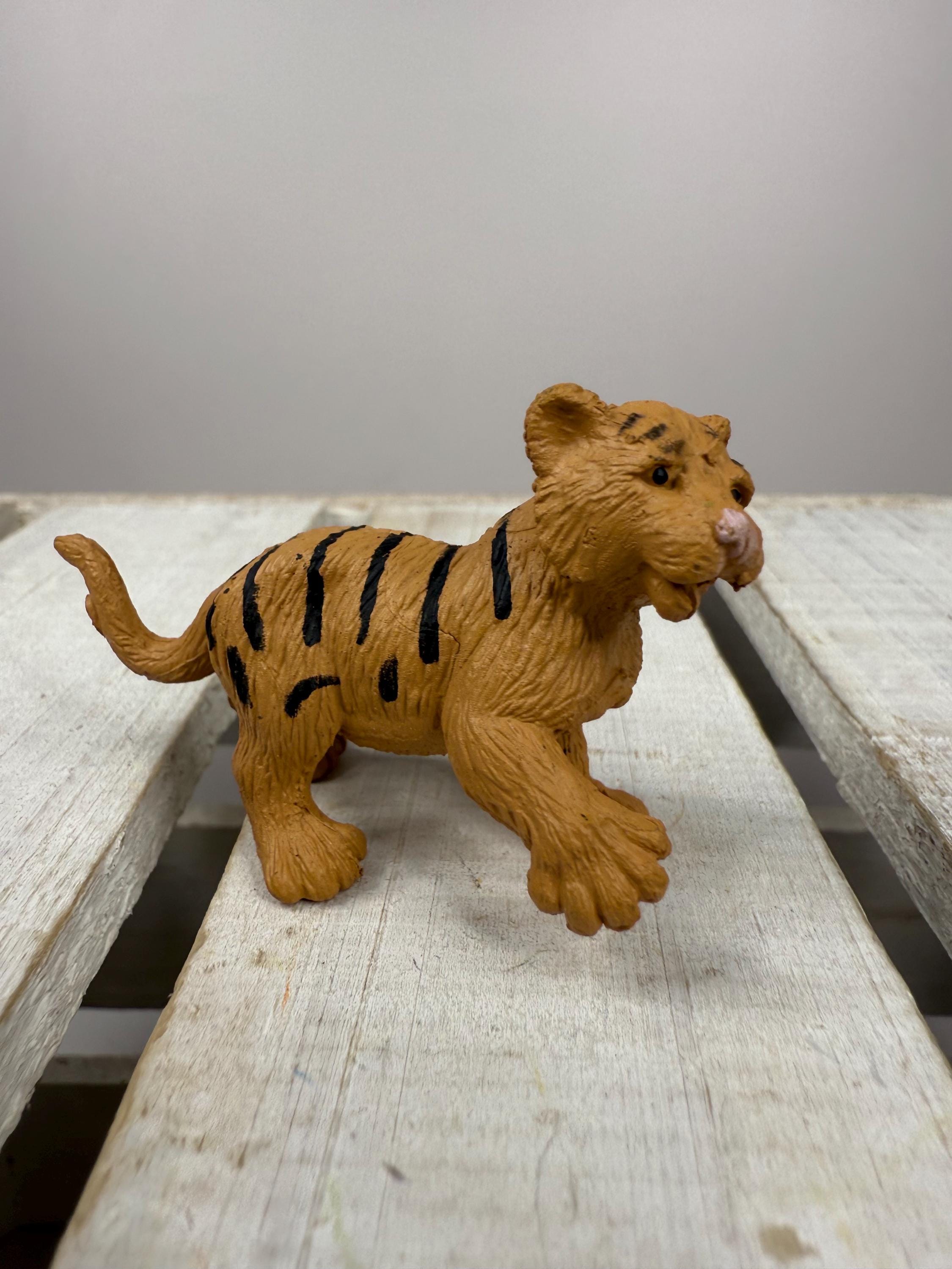 Zoo Theme Mini Objects Set of 11 Realistic Minis - Speech Therapy - Etsy