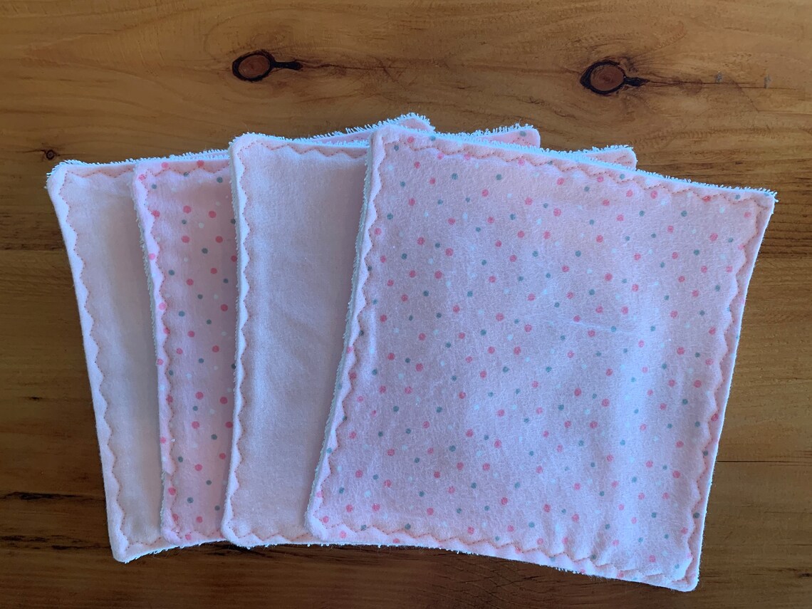 Pink Dots and Solid Pink baby wash cloth set | Etsy