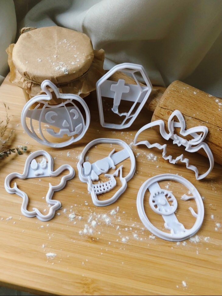 Halloween - Cookie Cutters for Cookies and Fondant - Ghost Skeleton G…