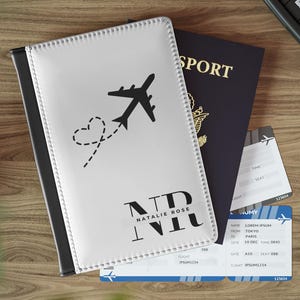 Reisepasshülle Benutzerdefiniertes personalisiertes Namensgeschenk für Reisende mit Monogramm Reise-Etui Retro Name Passport Inhaber kundengerechtes Abdeckungslogo