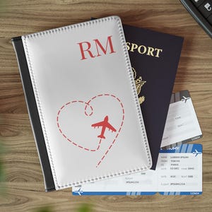 Étui pour passeport personnalisé Cadeau prénom personnalisé pour les voyageurs Étui de voyage avec monogramme Nom rétro Porte passeport Étui personnalisable