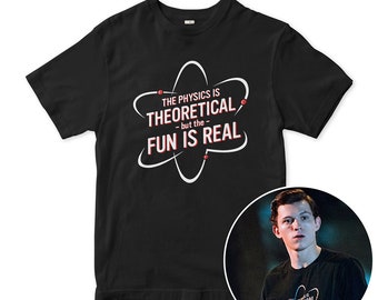 Camiseta divertida de Tom Holland "La física es teórica, pero la diversión es real", de Spider-Man (SPD-79220)