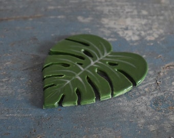 Ceramic Monstera Leaf Magnet Home Decor Handmade Gifts Groovy Tropical Decor Green Aesthetic
