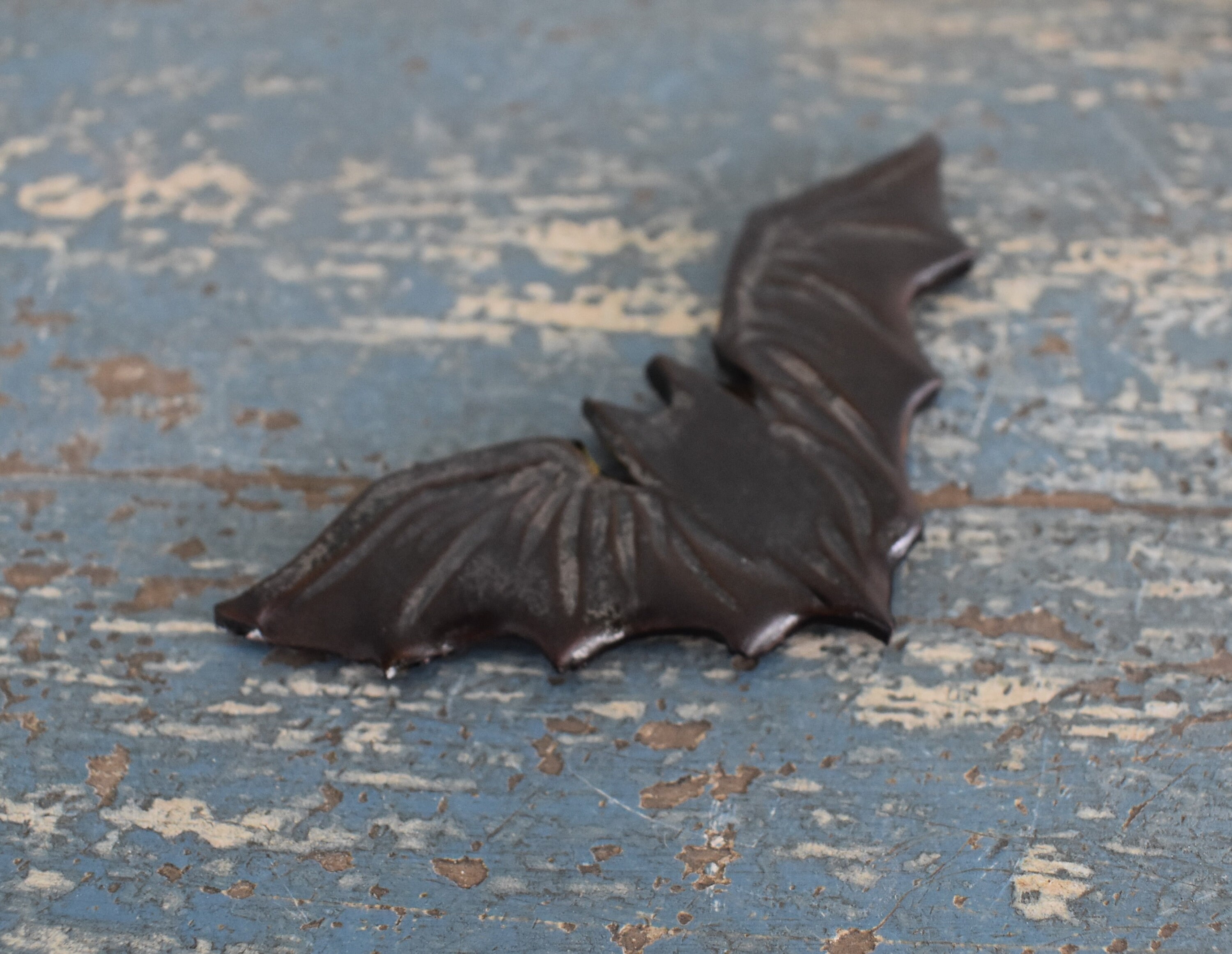 Large Flat Pottery Bat 